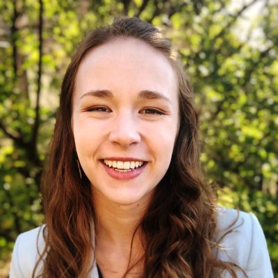 Headshot of Faith Padgett smiling.