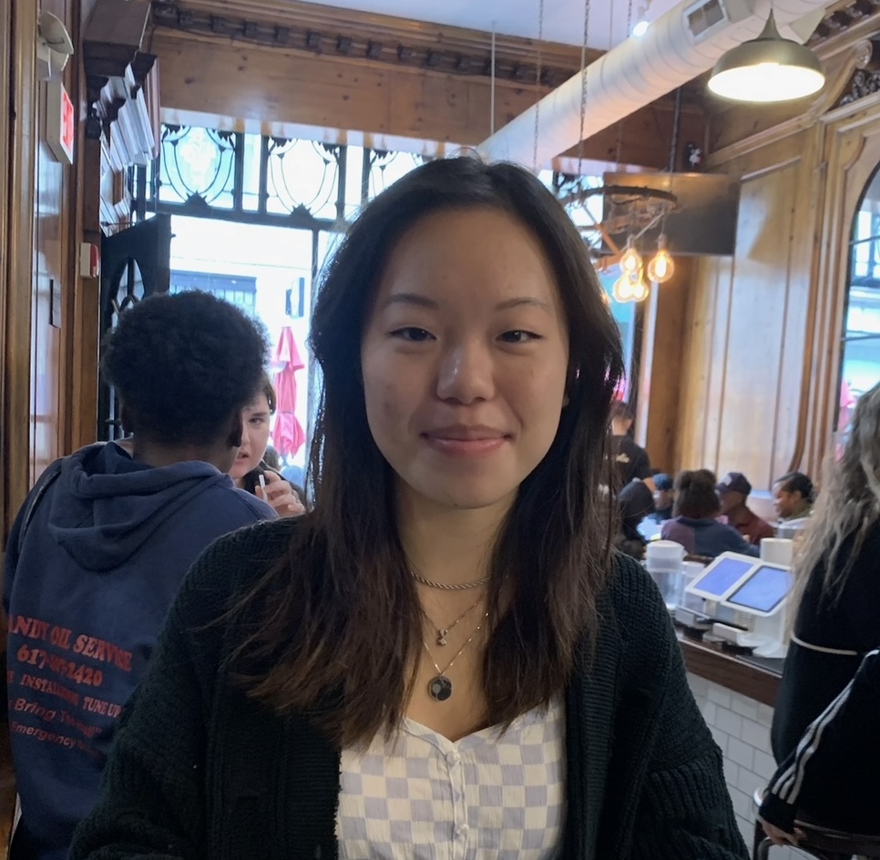 Headshot of Michelle Liu smiling.